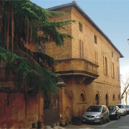 Porta Vivaria Orvieto- Private Parking-3
