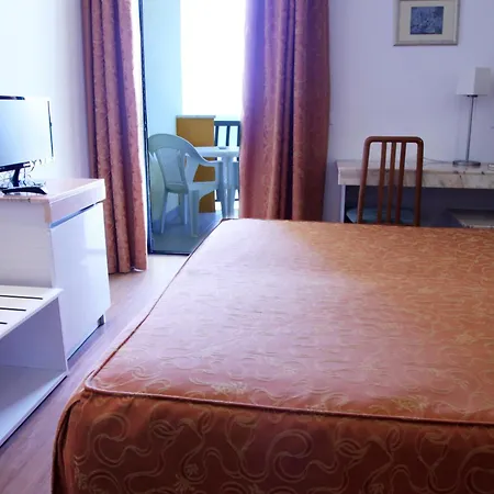 Hotel Canguro-2
