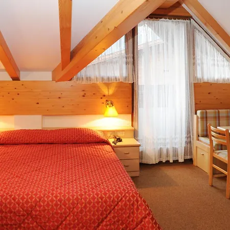 Hotel La Soldanella-2