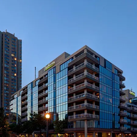 Radisson Blu Toronto Downtown-2