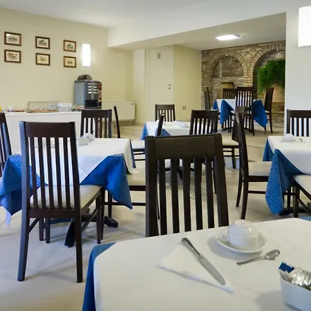 Hotel Donnini-2