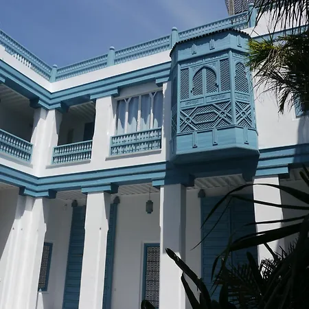 Riad Le Perroquet Bleu Suites & Spa-2