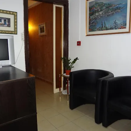 Pension Dani-3