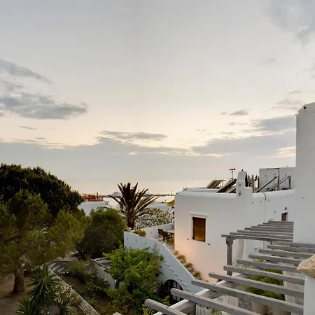 Studios & Suites Rania-2