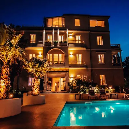 Hotel Benaco-3
