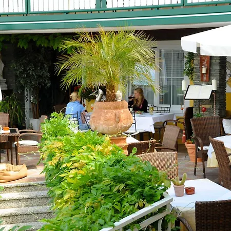 Villa Desiree - Hotel Garni - Adults Only-3
