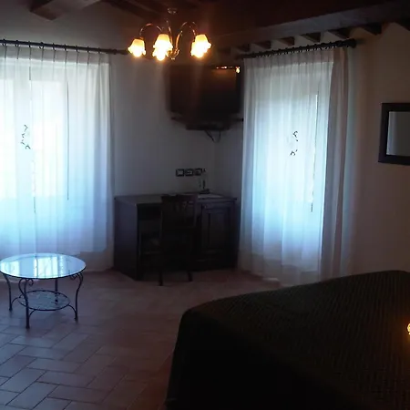 Hotel Ristorante Il Cavaliere-3
