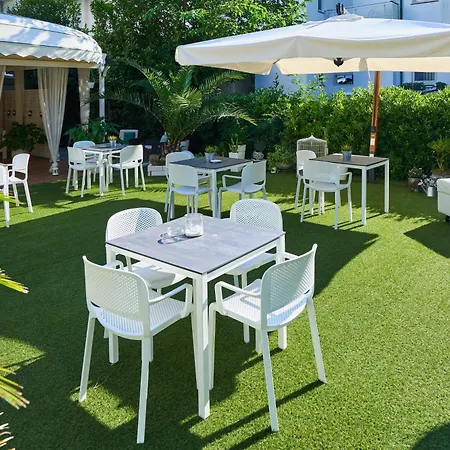 Hotel Bruna B&B-2