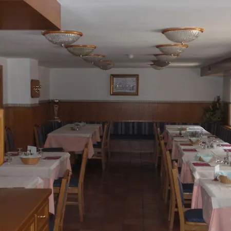 Hotel Edelweiss-2