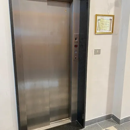Hotel Ferrara-3