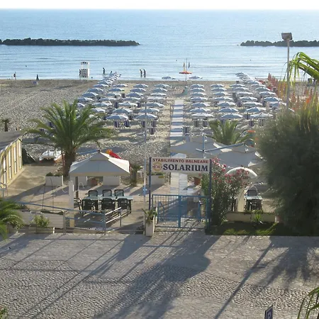 Hotel Solarium-3