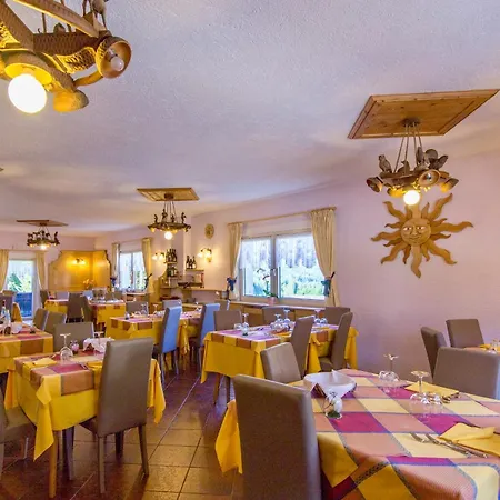 Hotel Siera Hof-3