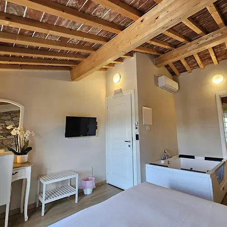 Il Tiglio Jacuzzi&Sauna-3