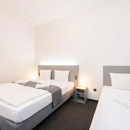 Narodni Stay-3