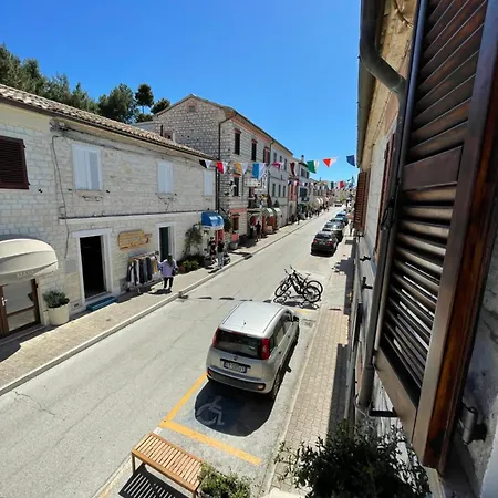 Arra Camere Sirolo - Rooms&Suite-2