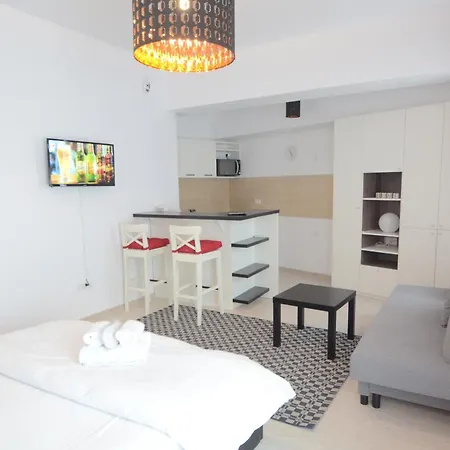 Uptown Residence Apartments-2