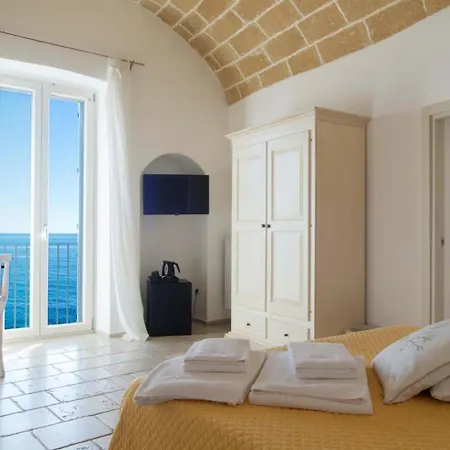 B&B Finestra Sul Mare-2