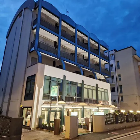Hotel Caruso-2