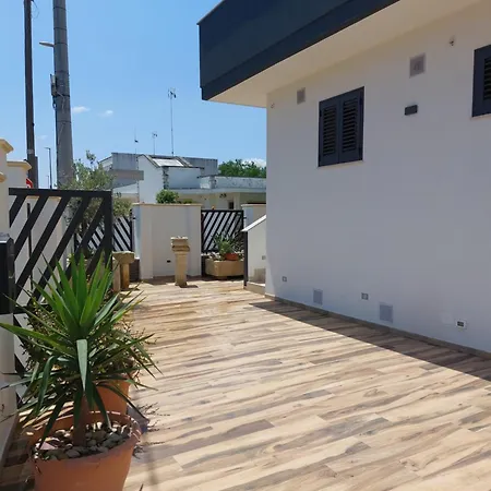 Helianthus Rooms-2
