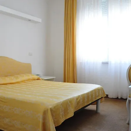 Hotel Sirena-3
