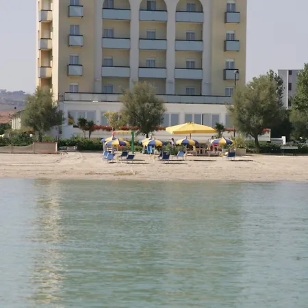 Gfh - Hotel Ruhig-2