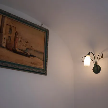 Hotel Antica Repubblica In The Historical Center 2 Minutes Away,At 170Mt, From The Sea-2