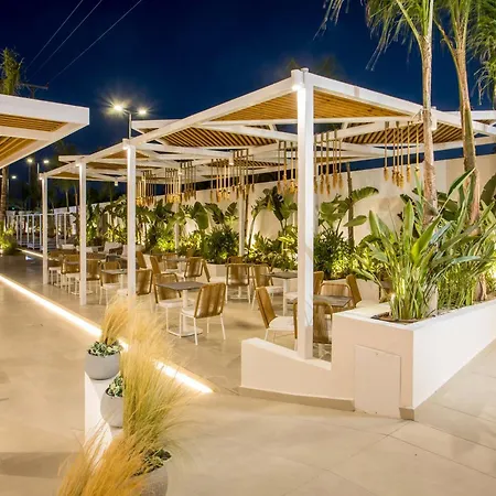 Casastavris - Aparts & Pool Suites-2
