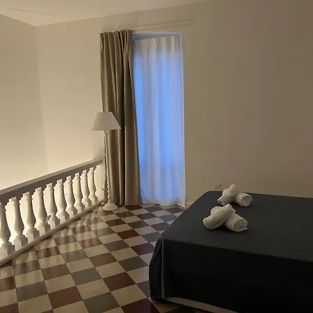 La Valigia sul letto-3