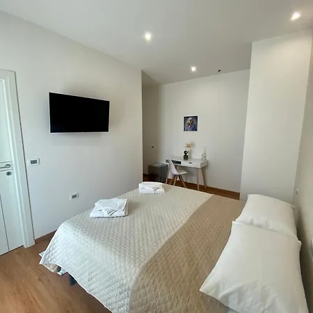 Zulie Rooms-3