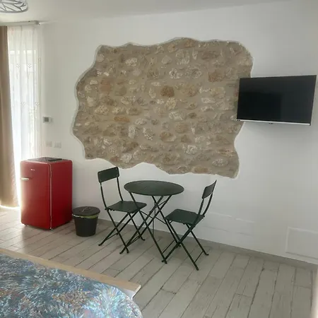 La Casa Di Pietra-3