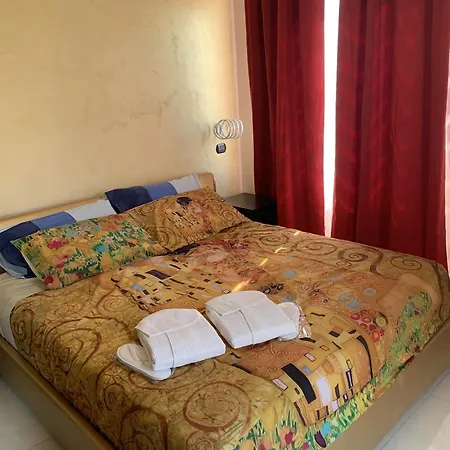 National Gallery Taormina B&B-3