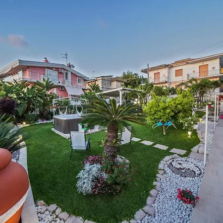 B&B Villa ANTONIO LORETO-2