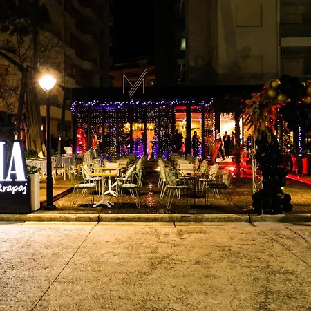 Patio Lungomare-3