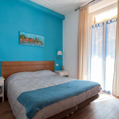 Cinque Terre Charme Rooms-2