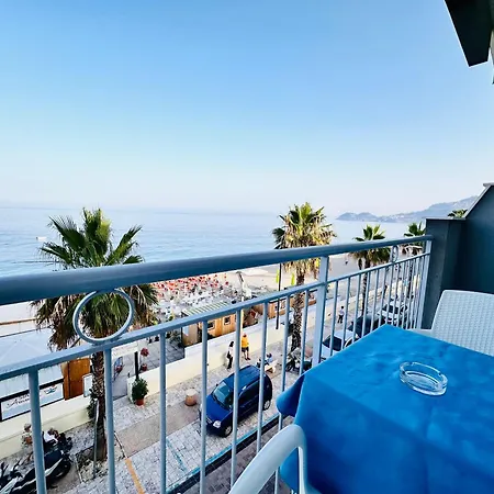 Maniel Beach Hotel-2