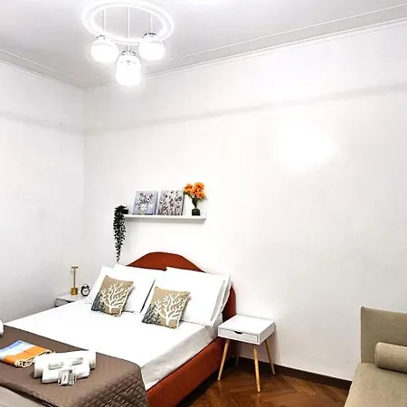 Vatican Era Guest House-3