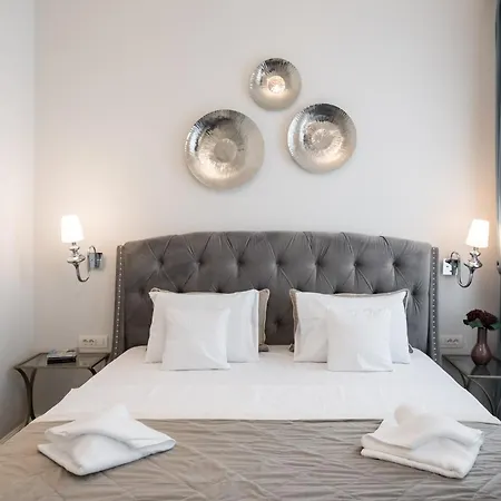 Highline Downtown Aparthotel Oldtown Unirii Square-2