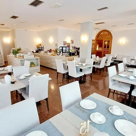 Hotel&Wellness Fra I Pini-3