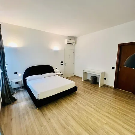 Room Verona Ai Conti-3