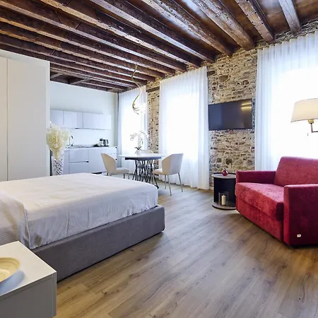 Sarpi Apartment & Suite-2