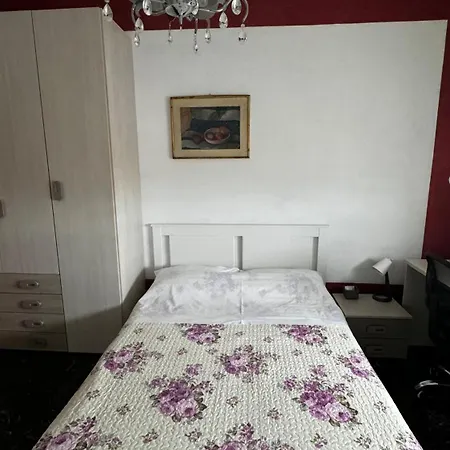 Hope Apartment-2