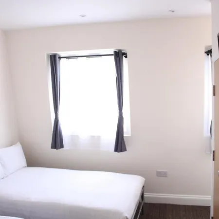 Daisy Hotel-2