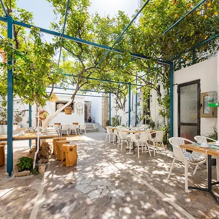 Lefka Hotel & Apartments-2