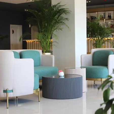 The Queen'S Lion Premium Hotel-2