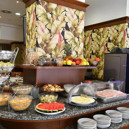 Hotel Innocenti-3