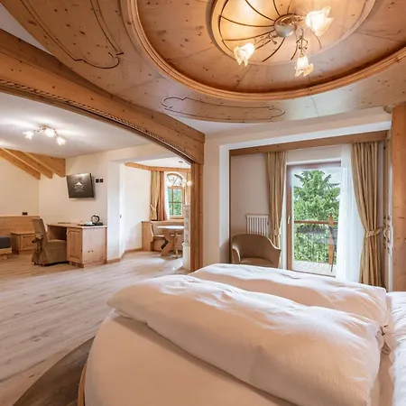 Renè Dolomites Boutique Hotel-2