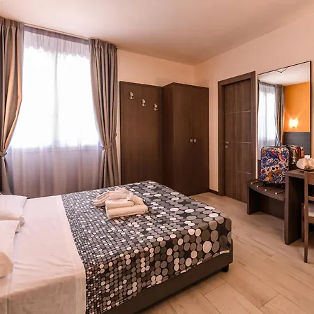 Hotel Rainbow Resort-3