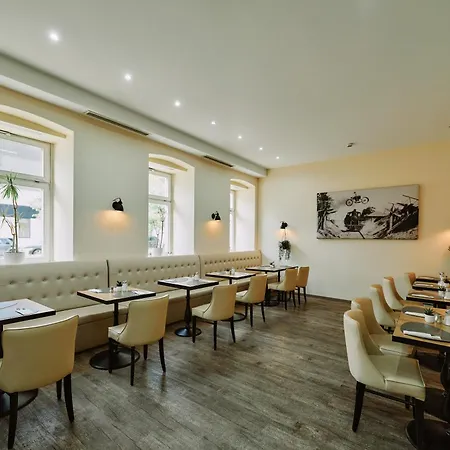 Hotel Westbahn-3