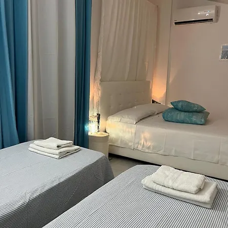 B&B Villa Mediterranea With Private Parking-2