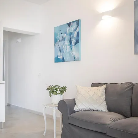 Villa Silvia Apartments-3